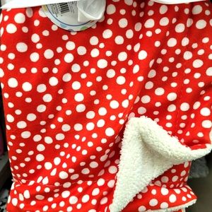 Baby blanket red color with polka dot